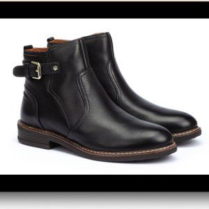 Pikolinos Aldaya Leather Ankle Boots